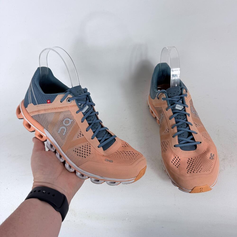 On Cloudflow Athletic Running Sneakers Women's 9 Peach Blue Mesh Low Top